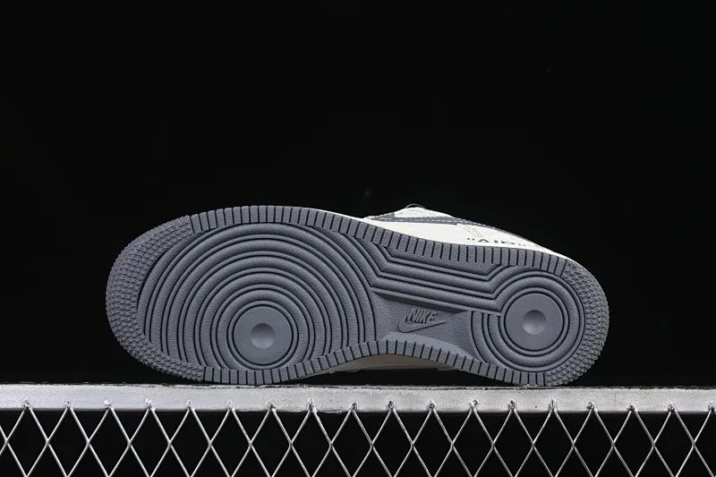 All categories Nk Air Force 1 Air Force series Nk Air Force 1 Low Air Force low-top Nike Air Force 1'07 Low LV joint beige woven label Air Force 1 low-top casual sneakers CX5050-Y08